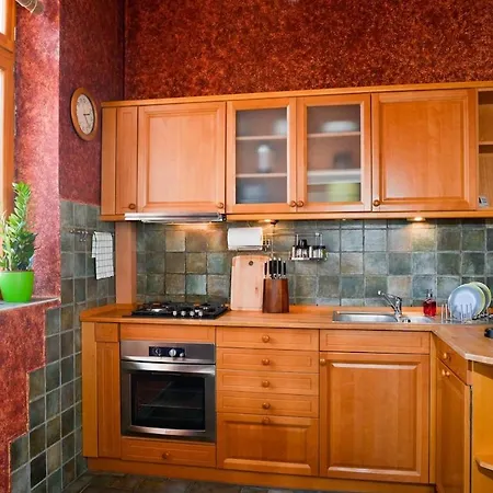 Hungarian Broadway Apartment Budapest